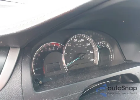 2014 Toyota Camry Se z USA, uszkodzony, nr VIN 4T1BF1FK0EU863494